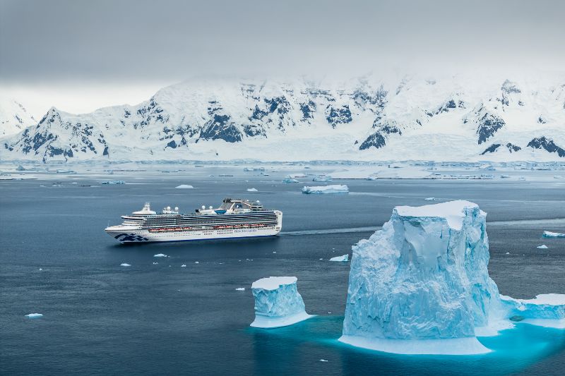 Princess_Cruises_presenteert_nieuwe_routes_naar_ZuidAmerika_en_Antarctica_voor_