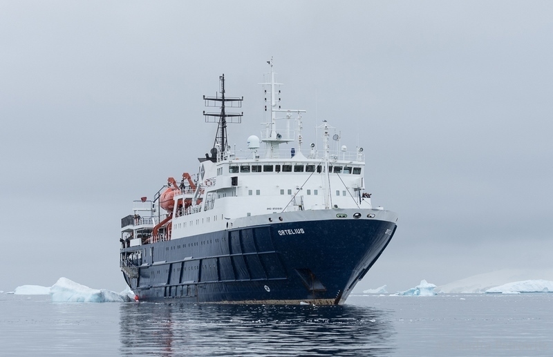 Oceanwide_viert_de_start_van_het_Arctische_seizoen_