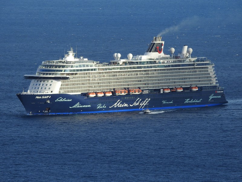 Mein_Schiff__viert__jaar_in_de_vaart