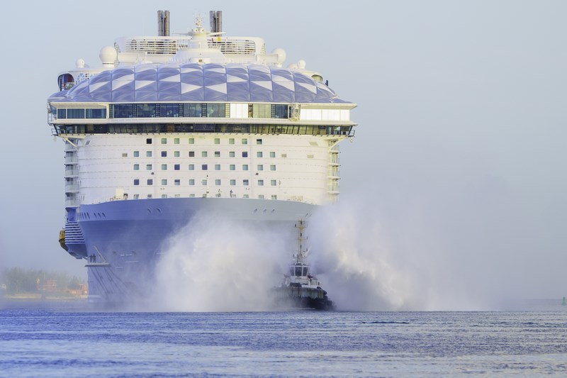 Royal_Caribbeans_Utopia_of_the_Seas_viert_eerste_jaar_in_de_vaart