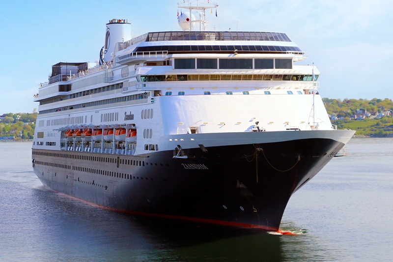 Zaandam__jaar_cruisen_voor_Holland_America_Line