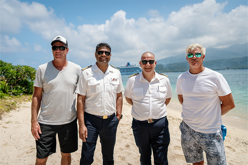 Carnival_en_Bondilifeguards_geven_training_aan_gemeenschappen_in_Vanuatu