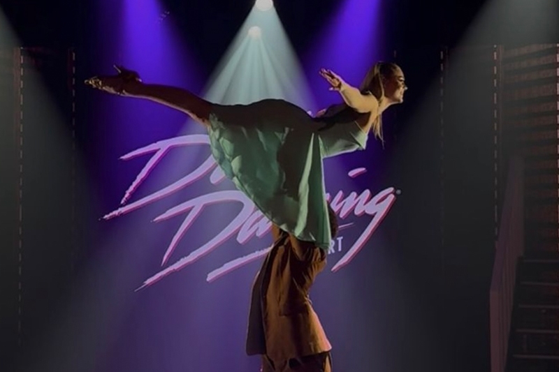 MSC_Poesia_presenteert_Dirty_Dancing_In_Concert_in_