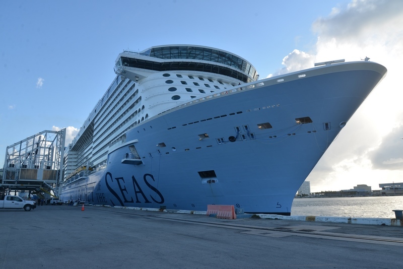 Royal_Caribbean_zet_sterk_in_op_AI_