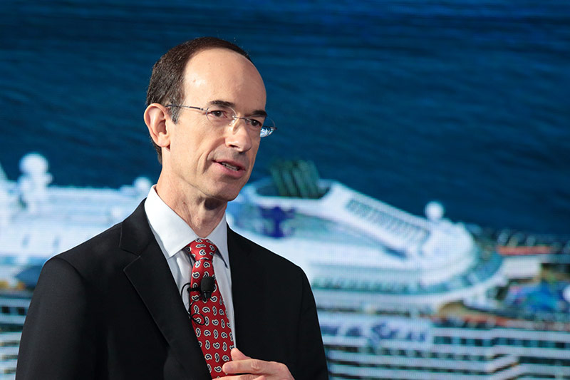 Adam Goldstein steunt veranderingen bij Norwegian Cruise Line Holdings