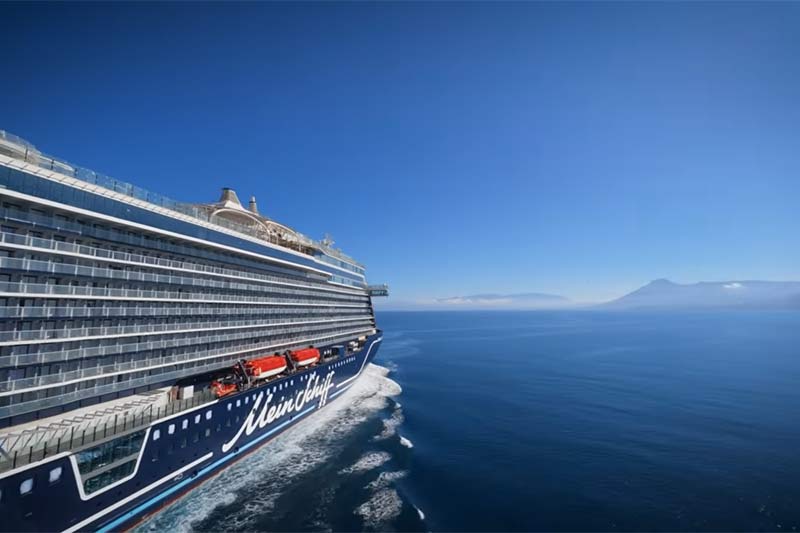 Mein Schiff Flow voltooit eerste proefvaarten op zee		