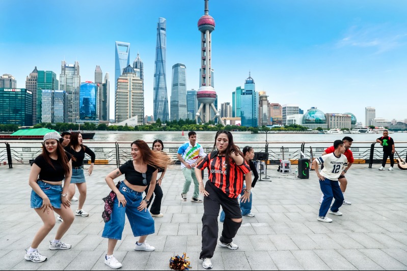 Adora Cruises organiseert Shanghai-beleving voor bemanning