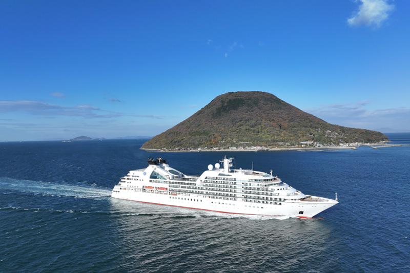 Mitsui Ocean Fuji gaat 47-daagse cruise naar de Zuidelijke Stille Oceaan aanbieden		