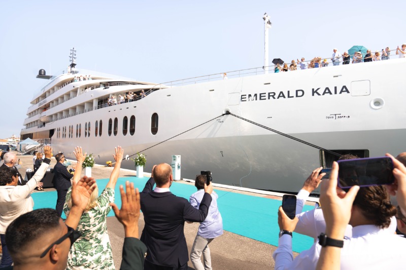 Emerald Cruises doopt derde jacht Emerald Kaia in Venetië