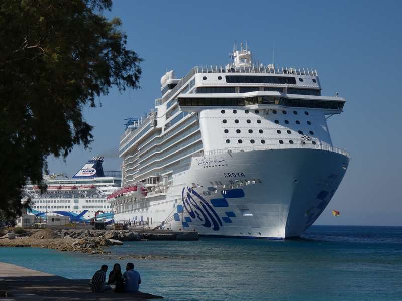 Aroya_biedt_eerste_cruise_naar_Griekenland_in__aan