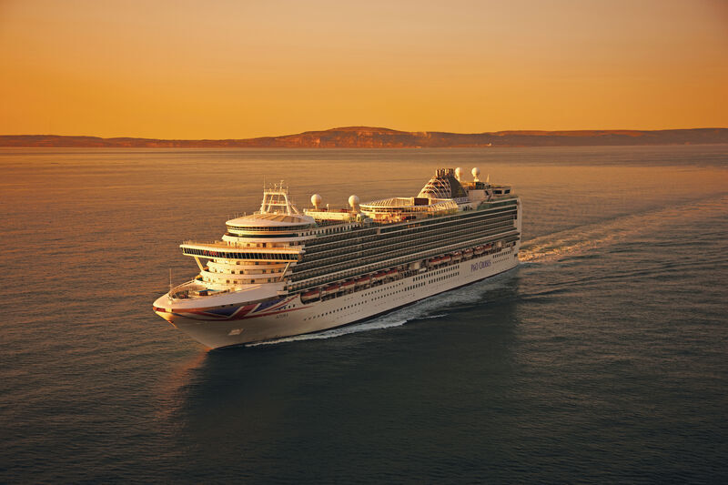 PO_Cruises_en_Cunardschepen_tonen_drie_grote_sportevenementen_op_zee
