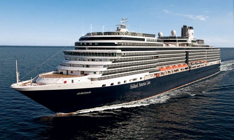 Holland_America_en_Princess_Cruises_doneren_muntgeld_aan_scouts_in_Ketchikan