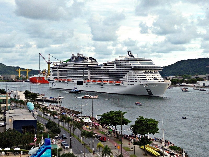 Brazili_bespreekt_bemanningseisen_en_knelpunten_voor_cruises