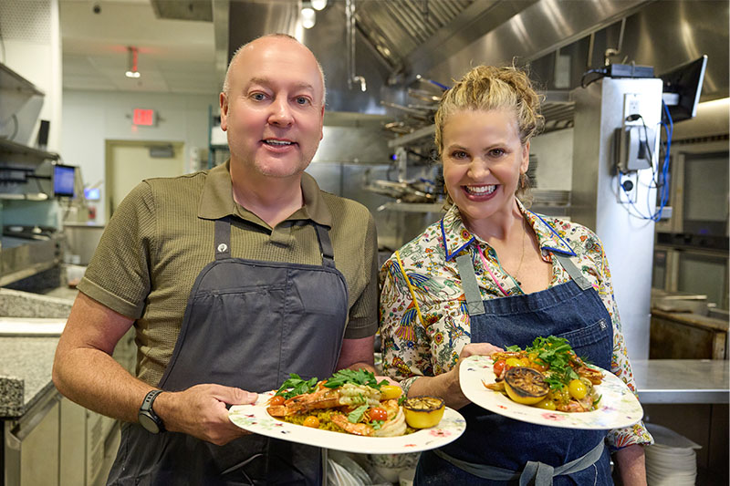 Victory_Cruise_Lines_benoemt_Michelle_Bernstein_tot_culinair_curator_en_chefpartner