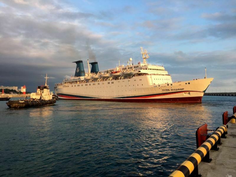 Rosmorport_wil_cruiseschip_uit__van_de_hand_doen