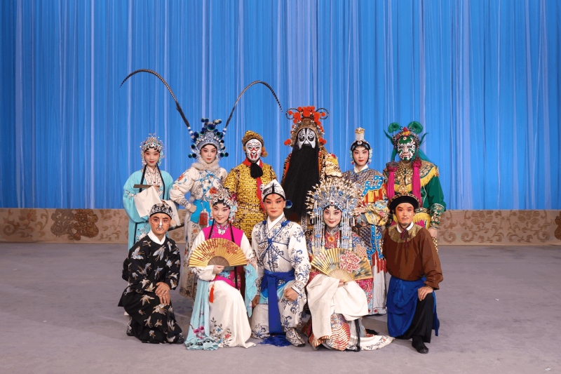 Pekingopera_dit_najaar_aan_boord_van_de_Adora_Mediterranea