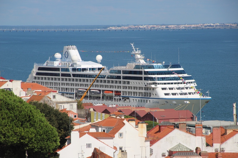NCLH_verkoop_Oceania_Sirena_moet_luxepositionering_versterken