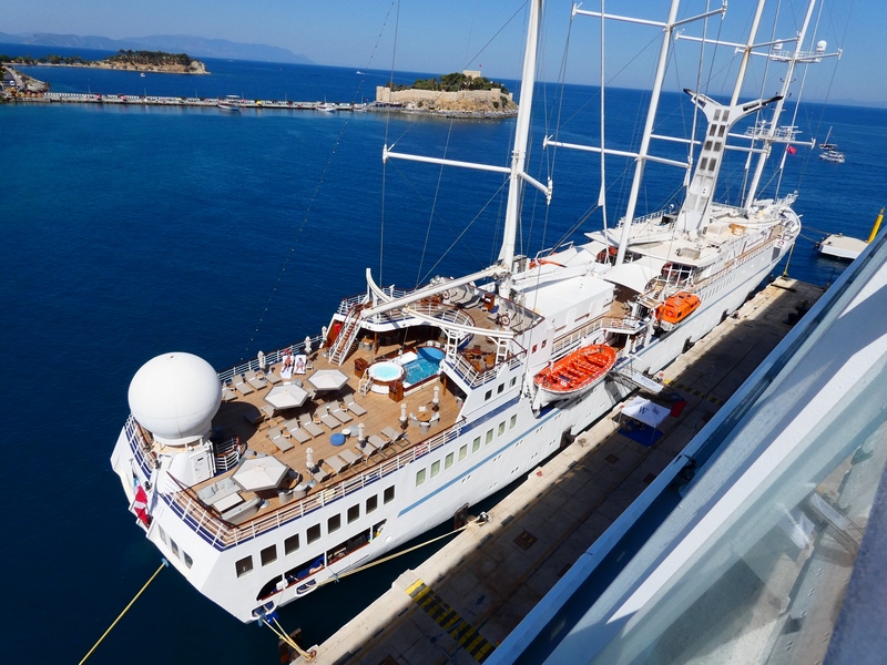 Windstar_plant_extra_korte_cruise_om_vernieuwde_Wind_Spirit_te_presenteren