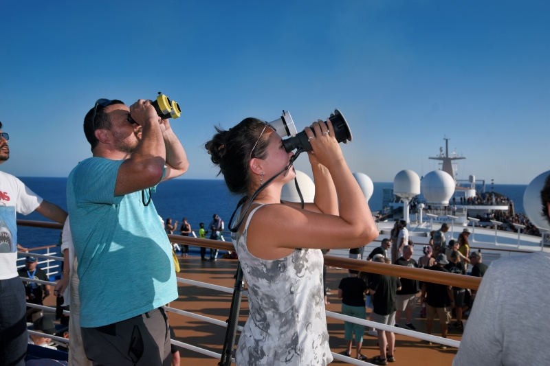 Carnival_vaart_eerste_cruise_naar_een_zonsverduistering_drie_extra_reizen_volgen_in_