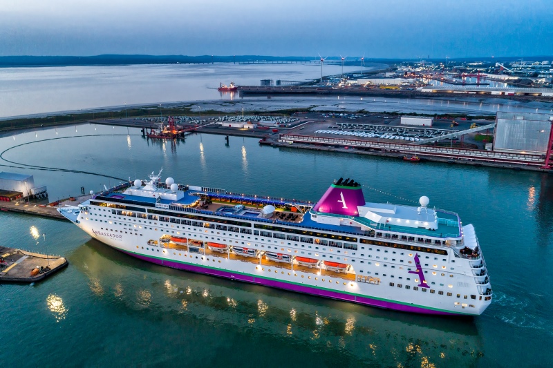 Ambassador Cruise Line lanceert nieuw Trade Portal voor reisagenten