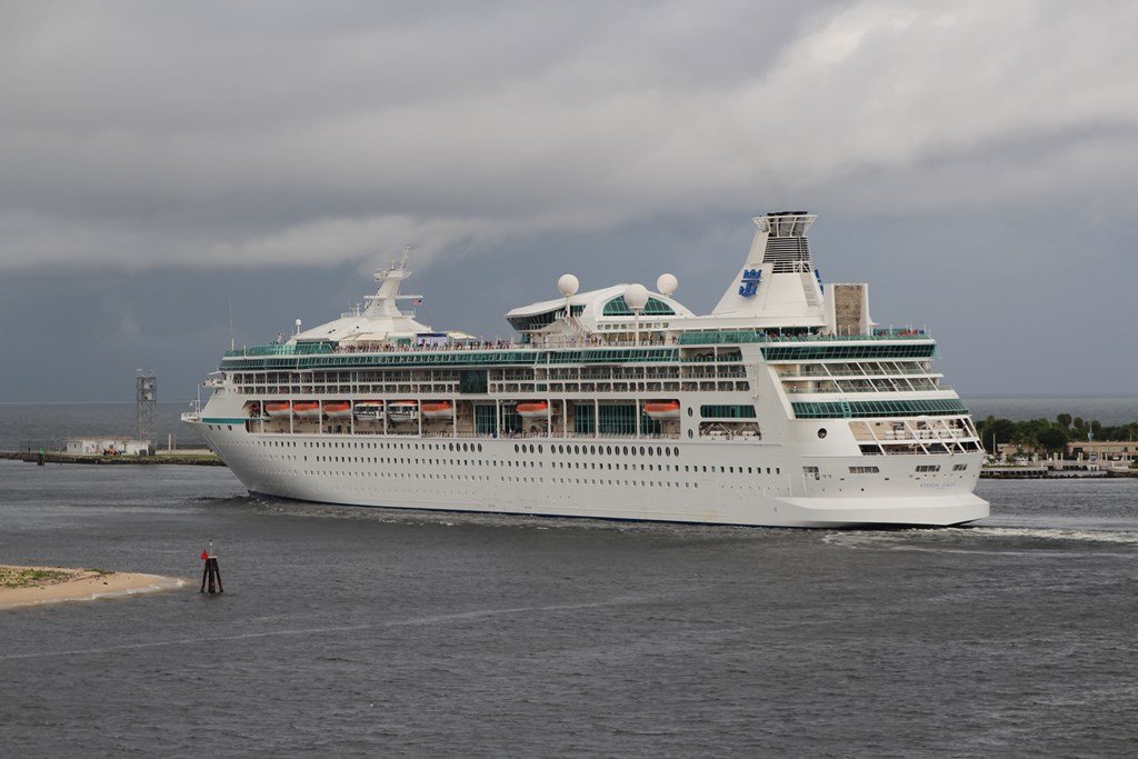 Vision of the Seas van Royal Caribbean ruilt cruise naar Canada/New England in voor Bahama's