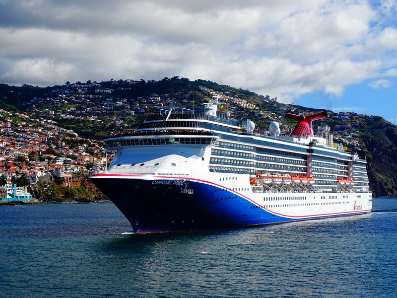 Heald geeft update over recente weersinvloed op schepen van Carnival