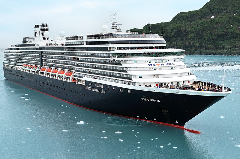 Holland America’s Westerdam arriveert in Japan voor herfstseizoen