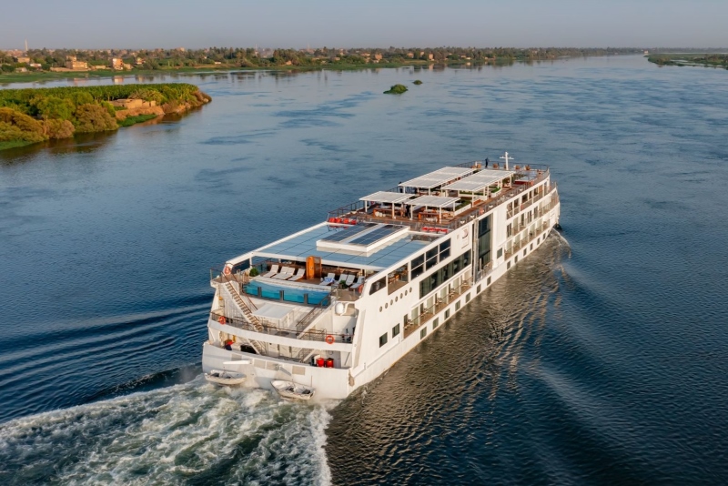 Viking neemt Viking Sekhmet in ontvangst in Caïro