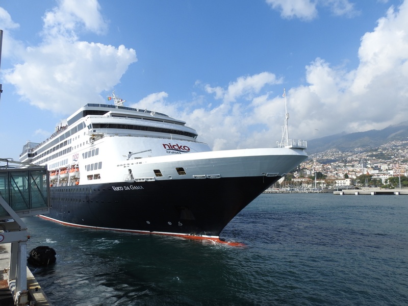 Nicko past route wereldcruise 2026-2027 aan en voegt reis over land toe