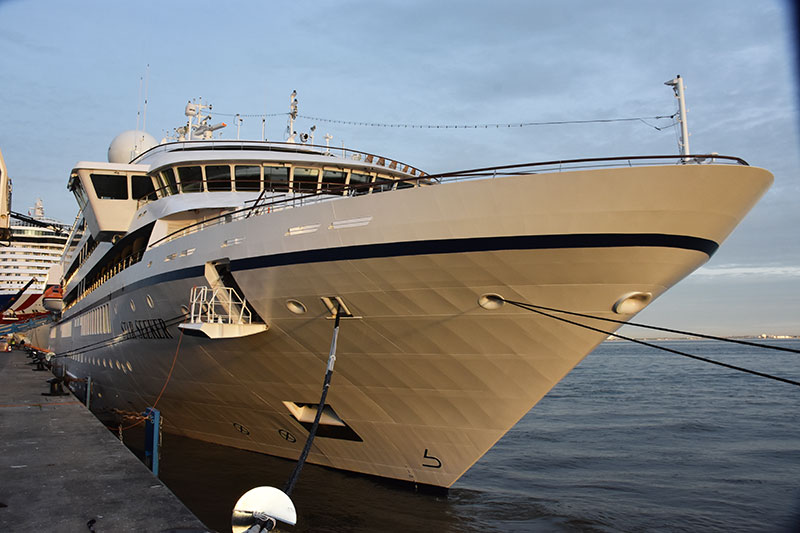 Windstar past lessen van Star Seeker toe op de nieuwe Star Explorer