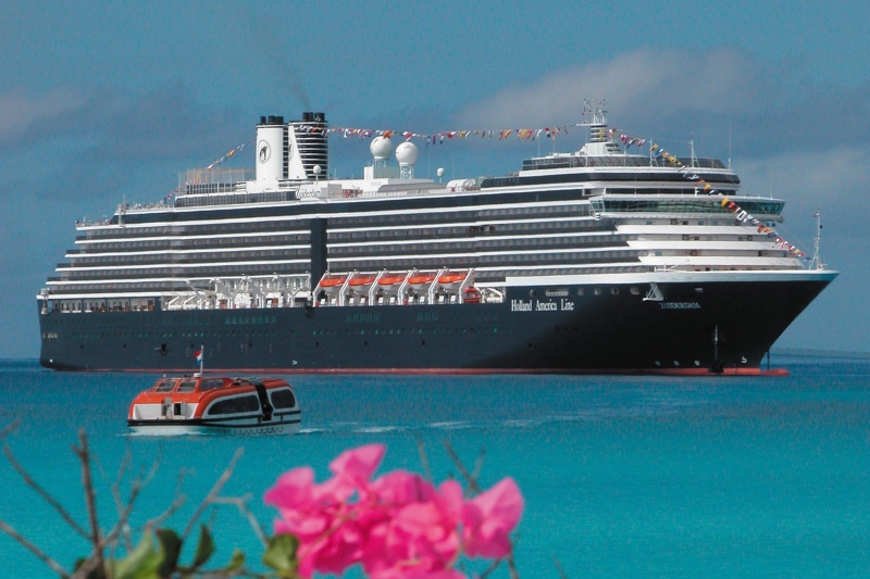 Holland America Line presenteert programma voor Pan Am-jubileumreis