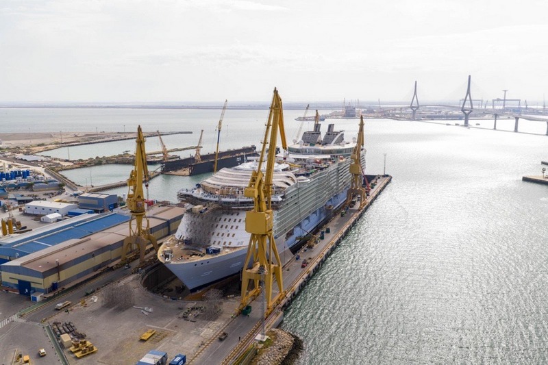 Royal Caribbean laat kijkje achter de schermen zien bij verbouwing Harmony of the Seas